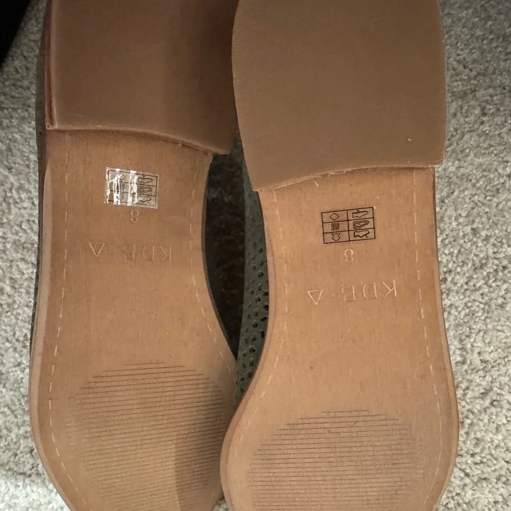 Kelsi Dagger Green Booties women’s size 8 - Picture 2 of 7